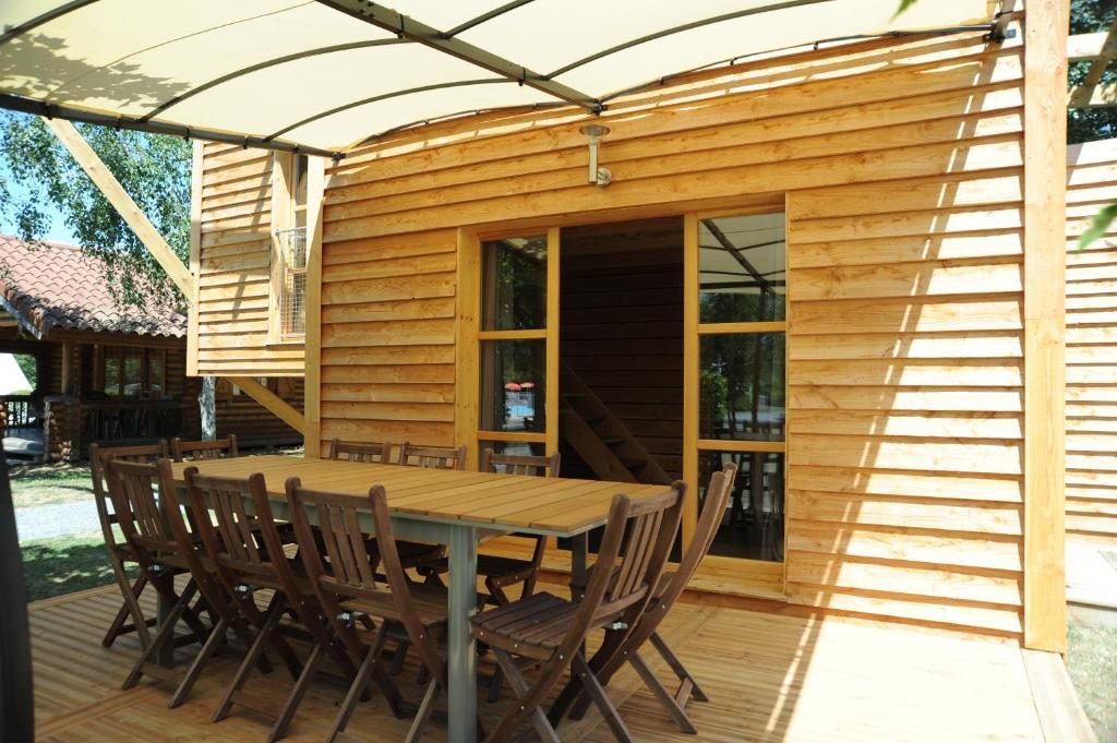 Camping Les Portes Du Beaujolais Anse Værelse billede